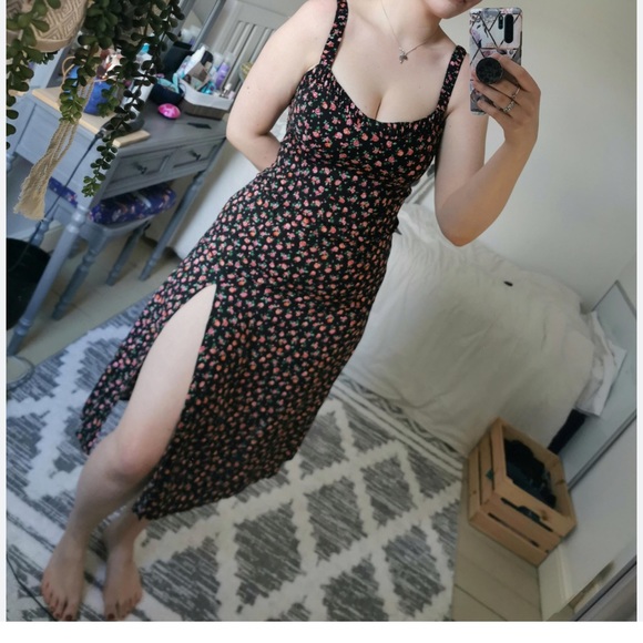 ZARA floral dress - Picture 2 of 11